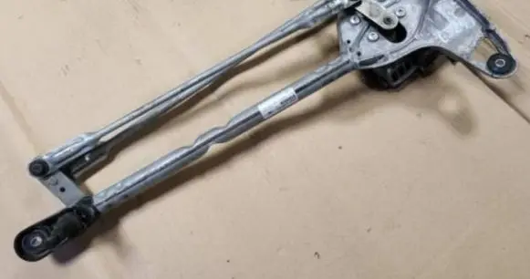 Ford Focus Front wiper linkage JX7B17500AB