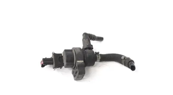 Volvo C30 Turbo solenoid valve A0004703993