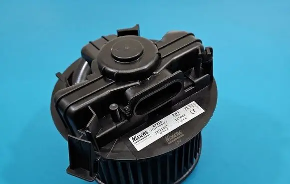 Renault Clio III Heater fan/blower IMPRK1583762