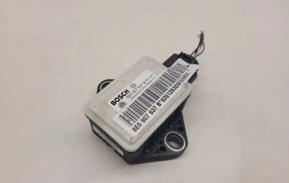 Audi A4 S4 B7 8E 8H ESP acceleration yaw rate sensor 8E0907637B 261283DS