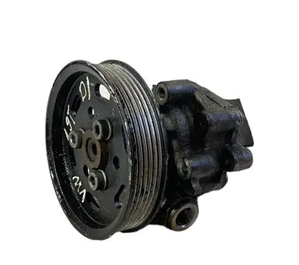 Volkswagen Golf IV Power steering pump 1J0422154A