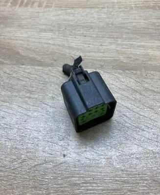 Volkswagen PASSAT B8 Plug wire 038973721B