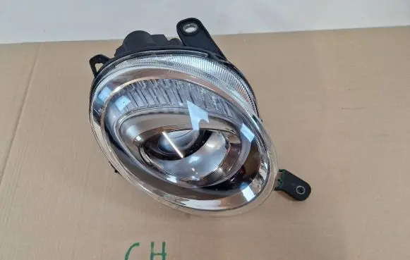 Fiat 500L Headlight/headlamp 81538002