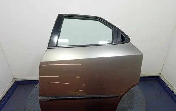 Honda Civic Rear door