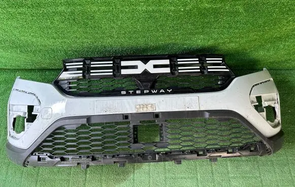 Dacia Sandero III Front bumper