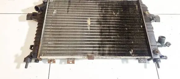 Opel Zafira B Coolant radiator