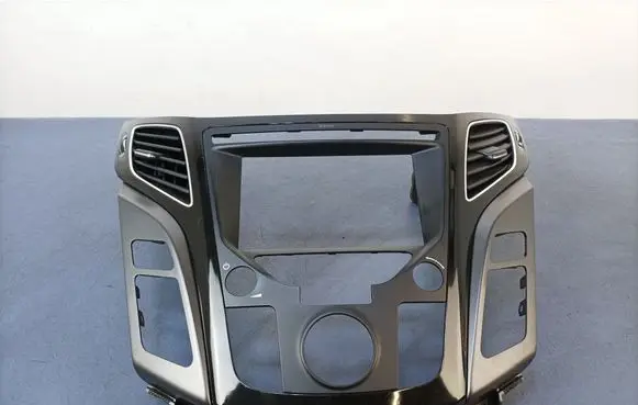 Hyundai i40 Other sill/pillar trim element 