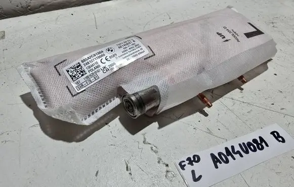 BMW 7 G70 Seat airbag a014u081 a014u081b