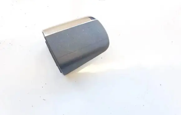 Mercedes-Benz E W210 Loading door cover/cap 