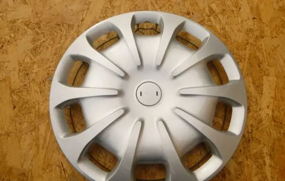 Nissan Micra K14 R15 wheel hub/cap/trim 403154AA0A