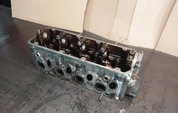 Engine head