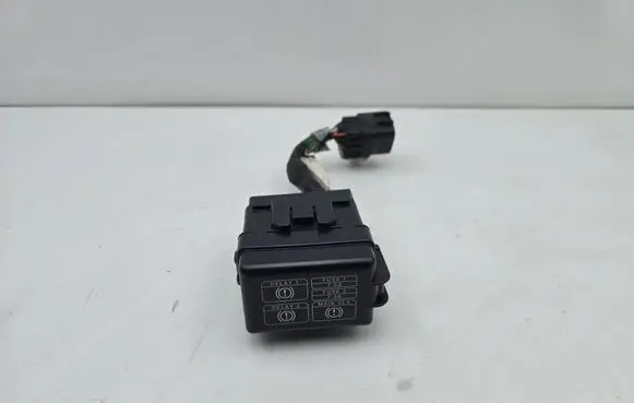 Mitsubishi Outlander Fuse module