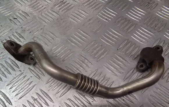 Mazda 323 EGR valve line/pipe/hose