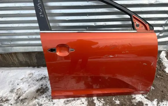 KIA Sportage Front door