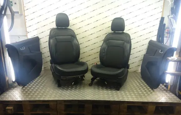 KIA Sportage Front driver seat 