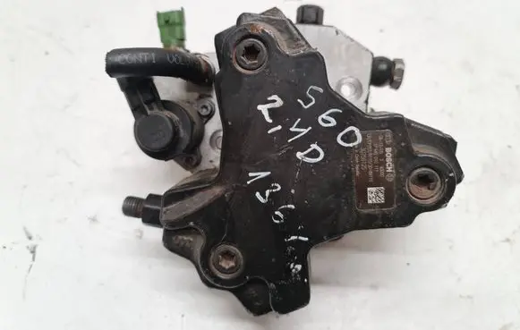 Volvo S60 Fuel injection high pressure pump 0445010111 30756125