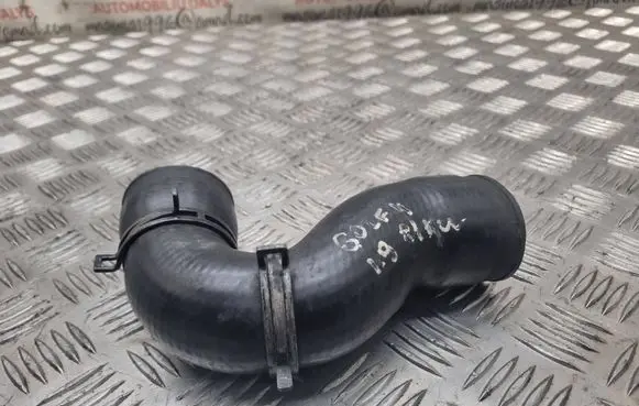 Volkswagen Golf IV Intercooler hose/pipe 