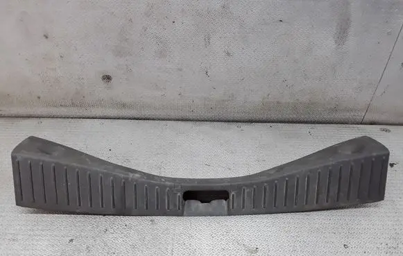 Ford Focus C-MAX Trunk/boot sill cover protection