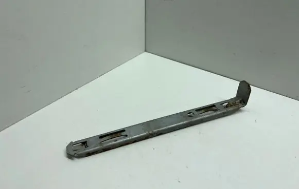 Volvo XC90 Headlight/headlamp mounting bracket 8637182 890280522