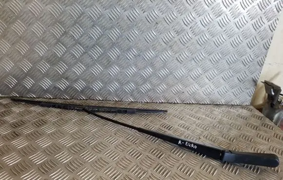 Opel Zafira A Front wiper blade arm