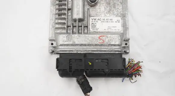 Volkswagen Transporter - Caravelle T6 Engine control unit/module 04L907445