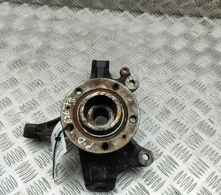 Peugeot 308 Front wheel hub 1647857080 9670367680