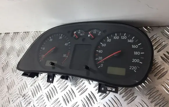Volkswagen Golf IV Speedometer (instrument cluster) 1J0919860B 5211