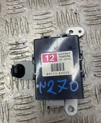Toyota Land Cruiser (J120) Gateway control module 8911160020 J04008