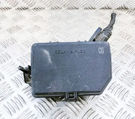Toyota Yaris Fuse box set 826620D321