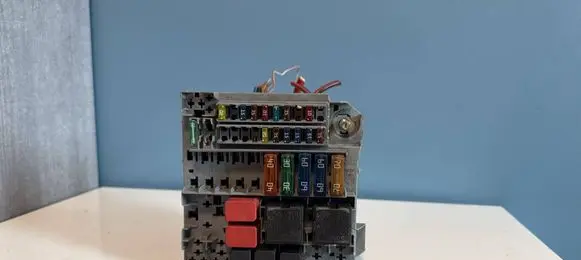 Fiat Panda II Fuse box set 46841645