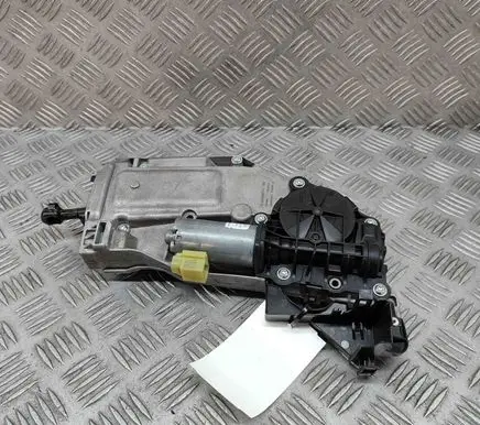 Mercedes-Benz EQC Tailgate/trunk/boot lift motor 0390204178 A0999064703
