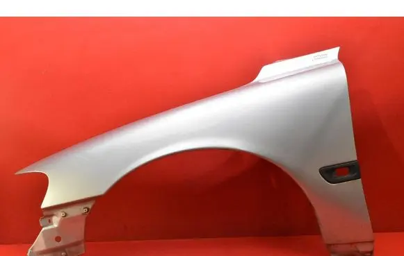 Volvo V70 Fender 
