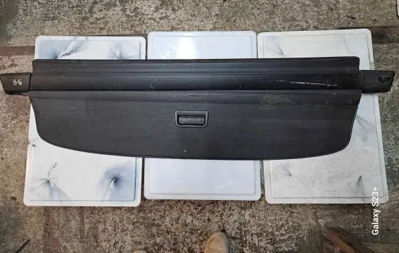 Volkswagen PASSAT B6 Parcel shelf load cover 9937000039