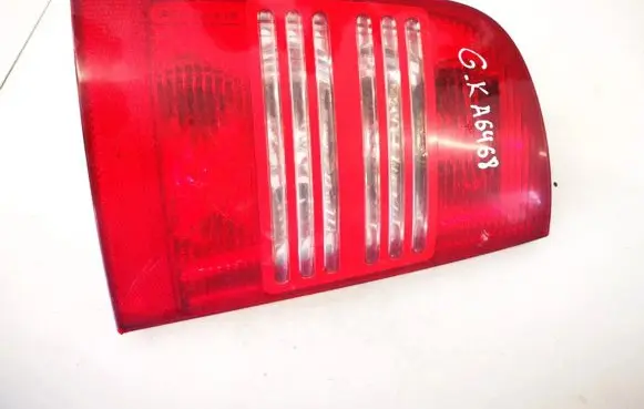 Skoda Octavia Mk1 (1U) Rear/tail lights 1u0949095a 1u0949111a