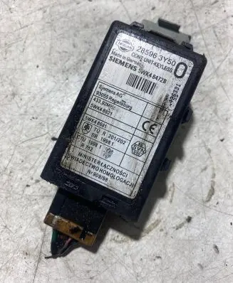 Nissan X-Trail T30 Door central lock control unit/module 285963Y50 5WK48821 5WK46472B