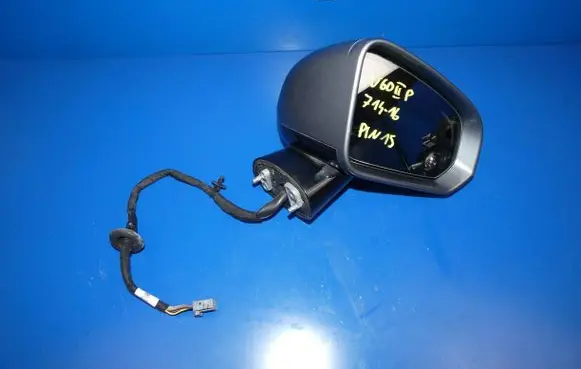 Volvo V60 Front door electric wing mirror 