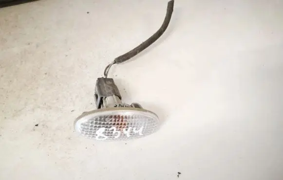 Mazda 3 I Front fender indicator light