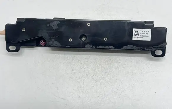 Tesla Model 3 Bluetooth antenna 158560100E 158560100