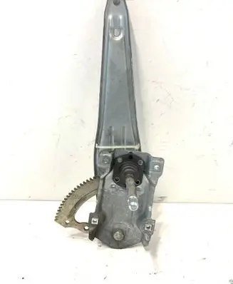 Rear door manual window regulator