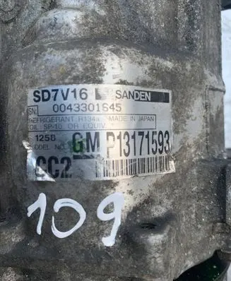 Renault Megane I Air conditioning (A/C) compressor (pump) SD7V16 13171593
