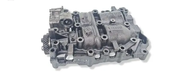 Volkswagen PASSAT B6 Oil pump 03G103537B