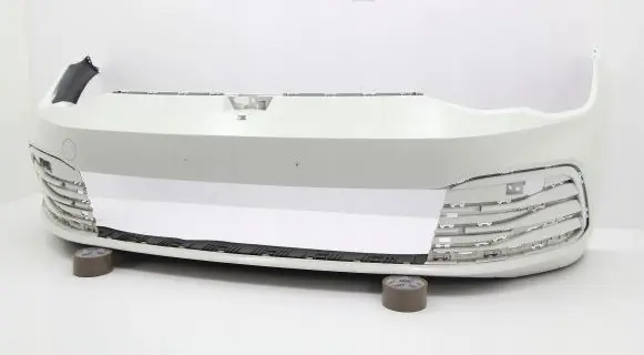 Volkswagen Golf VIII Front bumper 5H0807221J