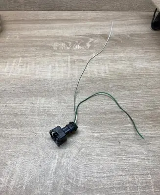 Peugeot 104 Plug wire A047