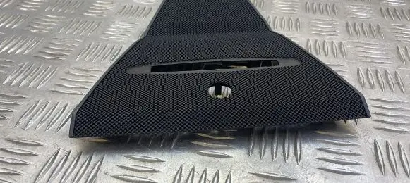 Mercedes-Benz E W212 Dash center speaker trim cover A2126801289