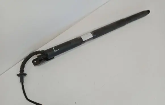 KIA Xceed Tailgate strut 81831-J7810