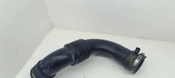 Dodge Caliber Air intake hose/pipe 04891621AC