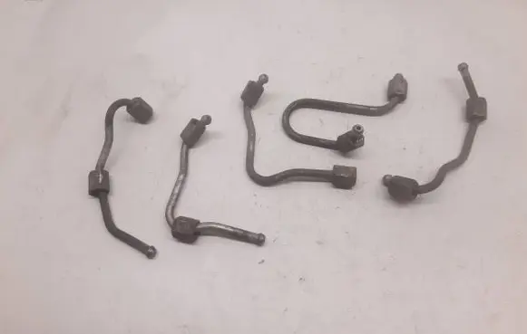 Peugeot 406 Fuel injector supply line/pipe 
