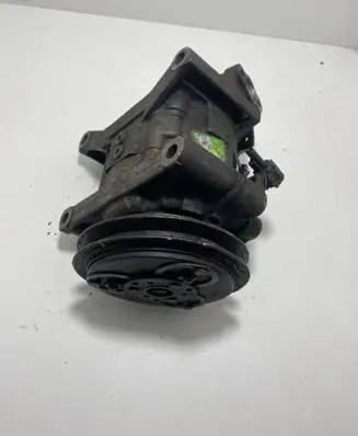 Nissan X-Trail T30 Air conditioning (A/C) compressor (pump) 385218002 2K432