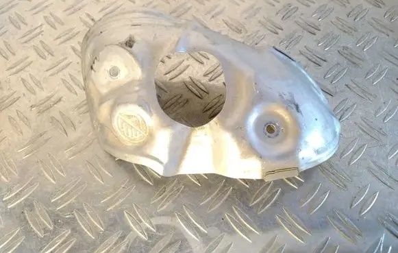 Lexus RX 450H Exhaust heat shield 