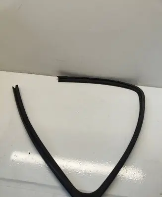 Dodge RAM Rubber seal rear door 68285724AF 68285724AA 68285724AB